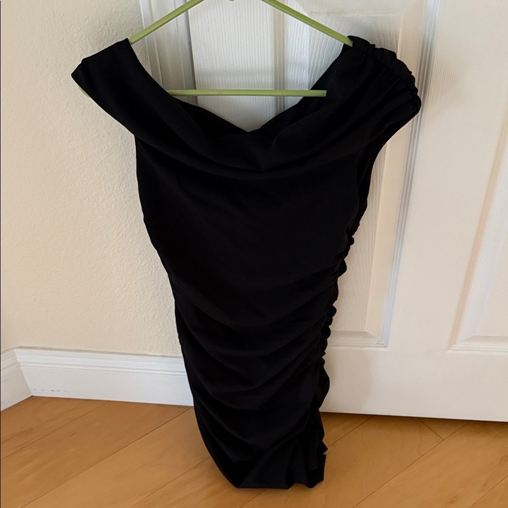 Abercrombie Black Off-Shoulder Bodycon Dress